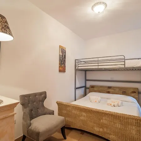 In Centro 17 Apartment Torre San Giovanni